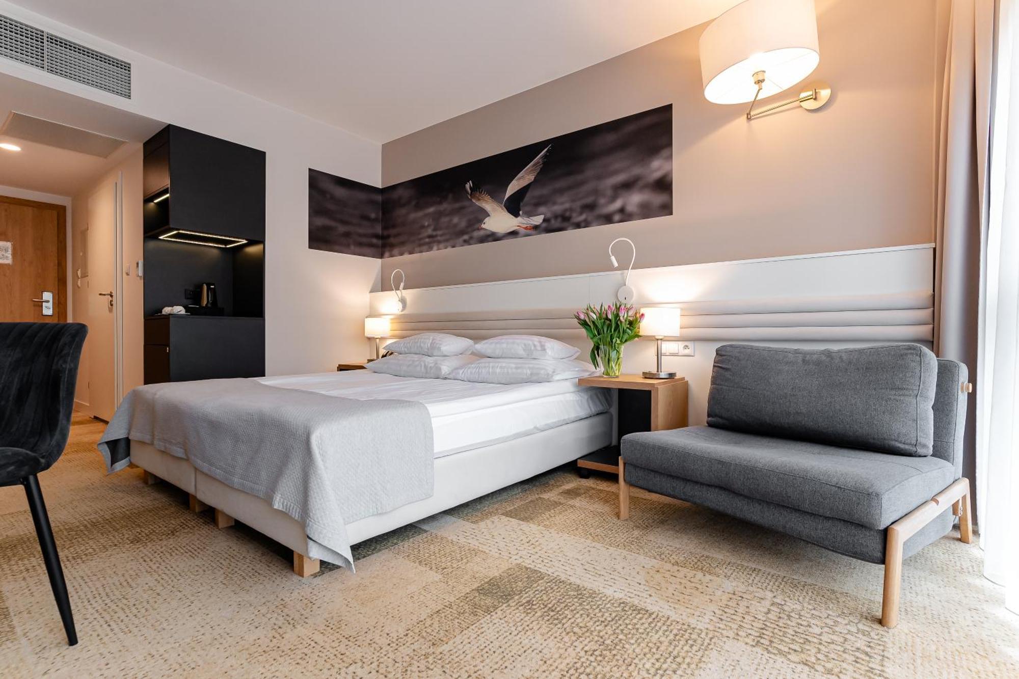 Hotel Platan Danzica Esterno foto
