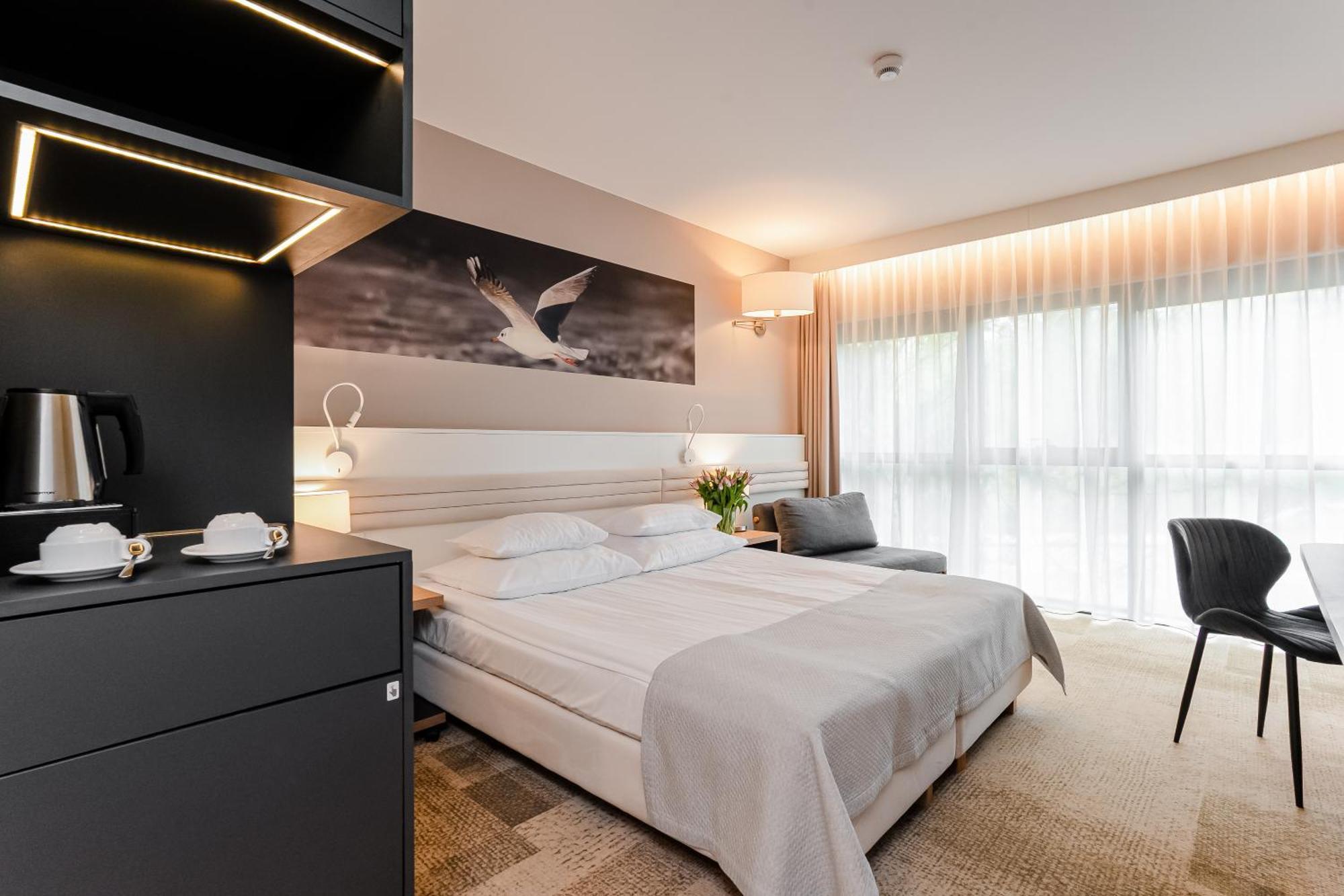 Hotel Platan Danzica Esterno foto